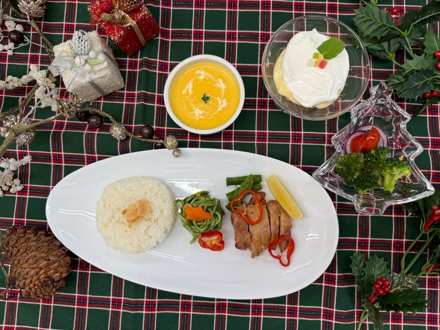 2025クリスマス行事食のアイキャッチ画像