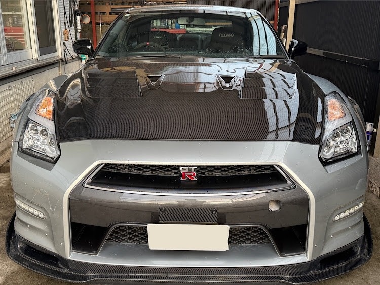 NISSAN GT-RのGT-R車検メンテナンス・ABS/VDC異常・カムカバーオイル滲み・HKSレーシングプラグ・パン君に関するカスタム事例のアイキャッチ画像